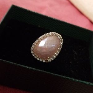 Rose quartz ring